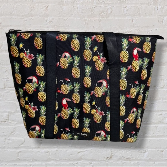 Vera Bradley Handbags - NWOT Vera Bradley Lighten Up Cooler Tote Toucan Black Yellow Zipper Top Bag